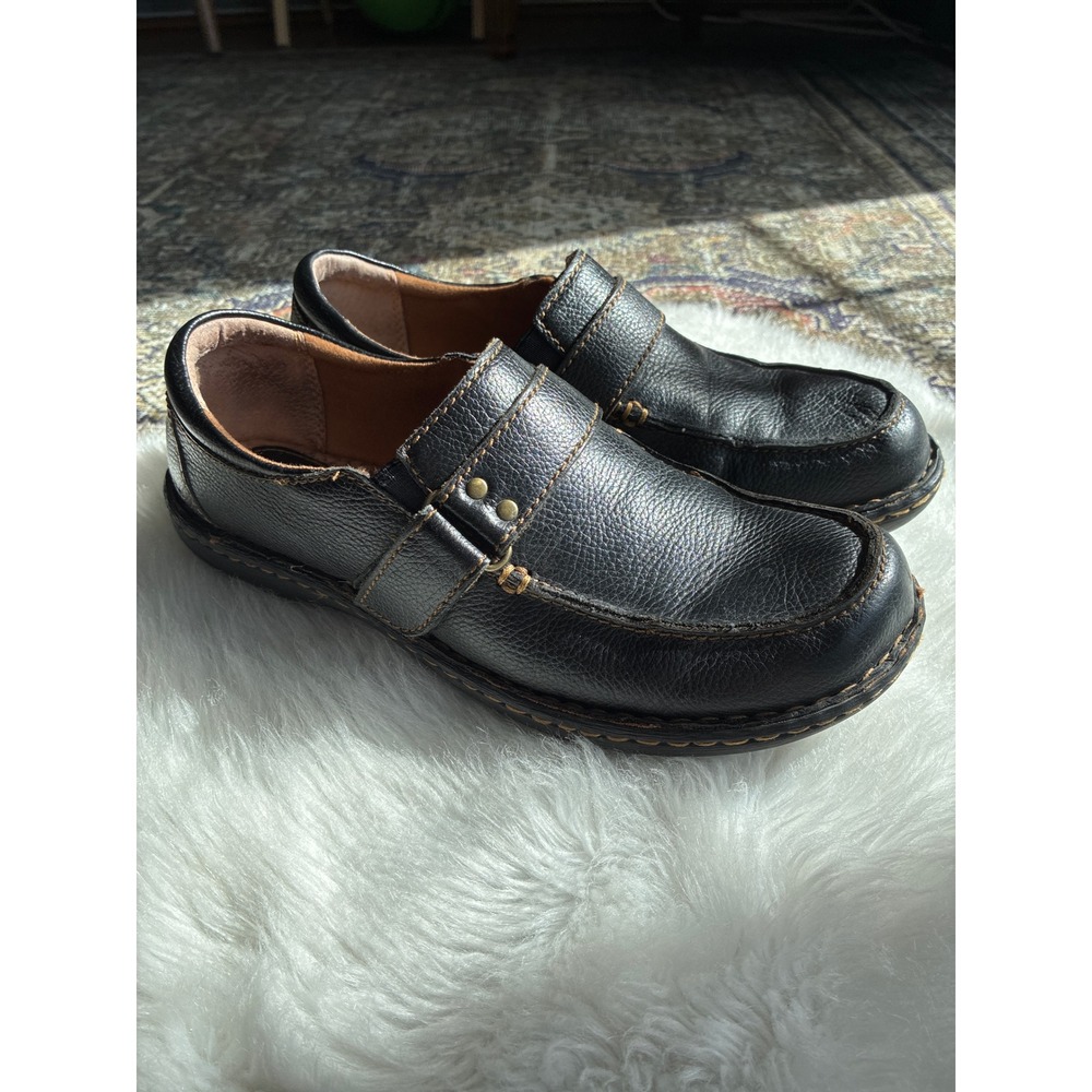 BOC Born Concept Womens Black Leather Loafers Moc Toe Slip On Shoes Size 8.5 M